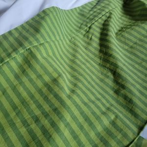 Custom tailored bed skirt Twin green lined